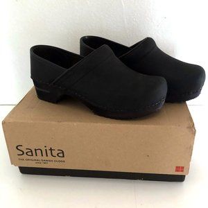 NWT in Box SANITA JULIE CLOGS  BLACK sz 36 US 7.5